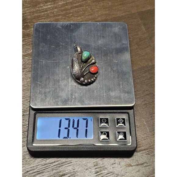 Native American Vintage Round Sterling Silver Turquoise Coral Pendant 13.47g - Picture 3 of 3